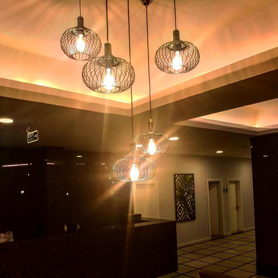 Hotel Santur Кушадасы Экстерьер фото